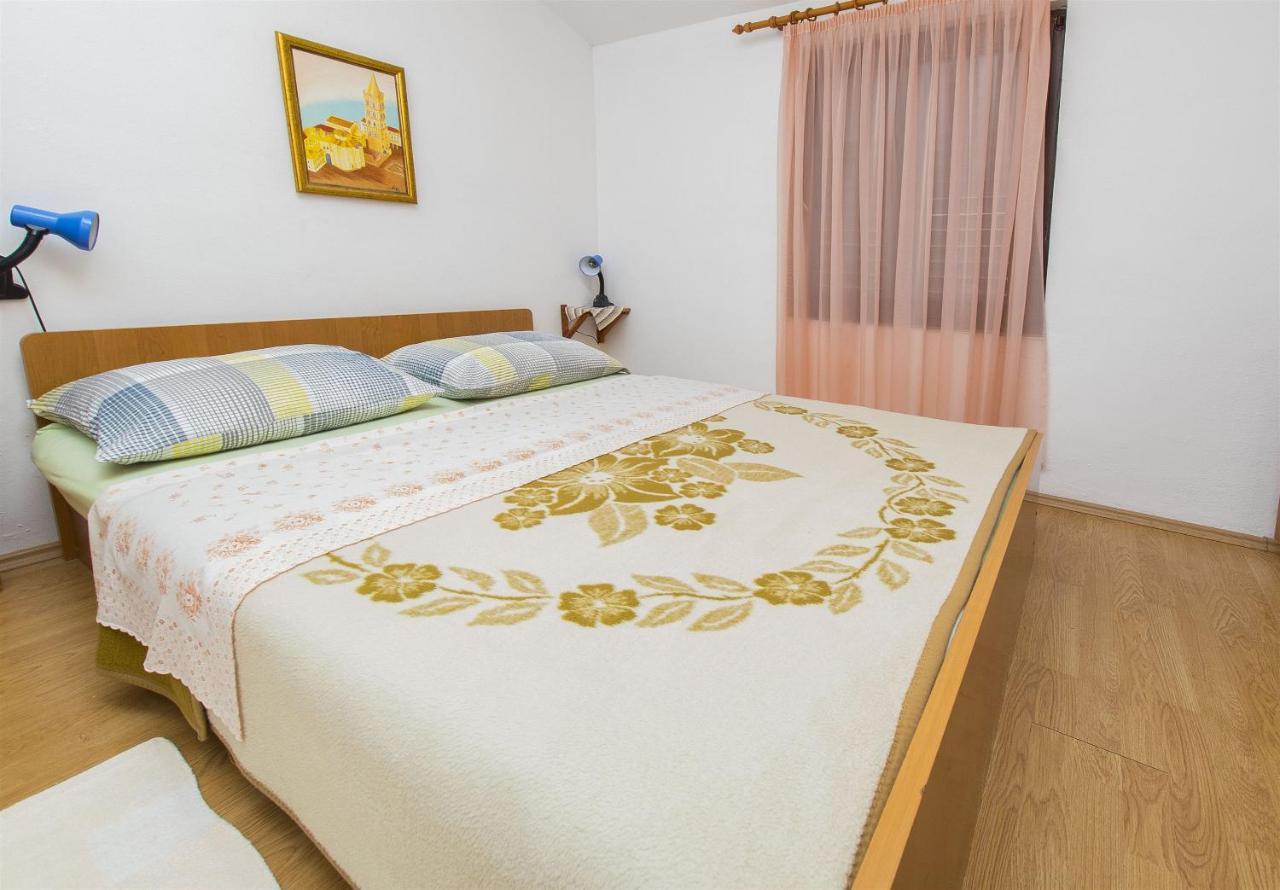 Apartments Pavlina Starigrad Paklenica Bagian luar foto